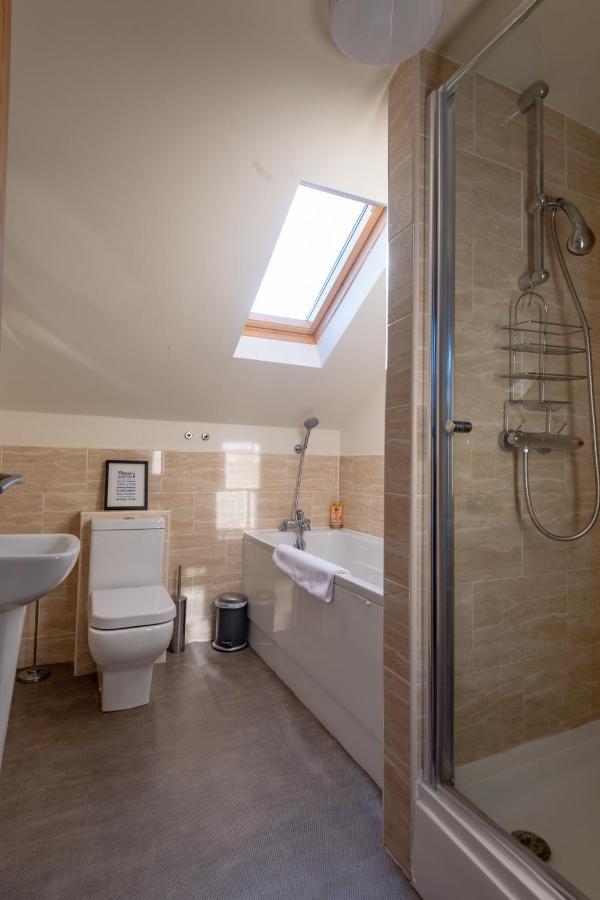Courtyard Mews Appartamento Wakefield Esterno foto